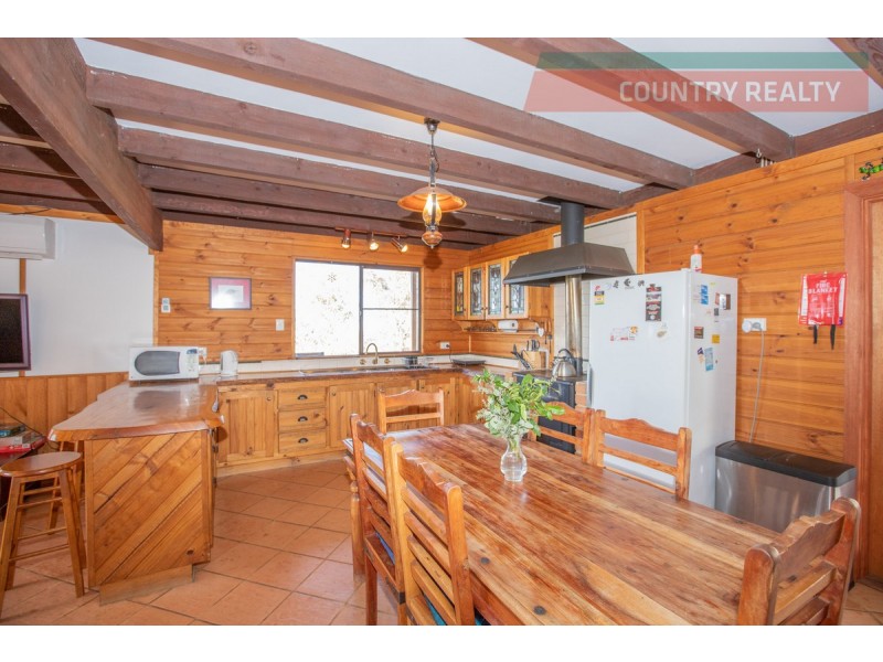 45 Adenanthus Road, Toodyay WA 6566