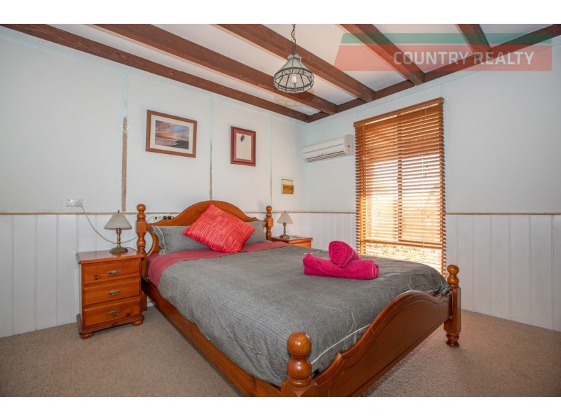 45 Adenanthus Road, Toodyay WA 6566