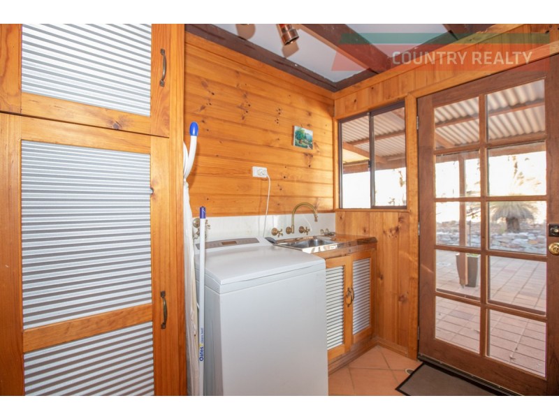 45 Adenanthus Road, Toodyay WA 6566