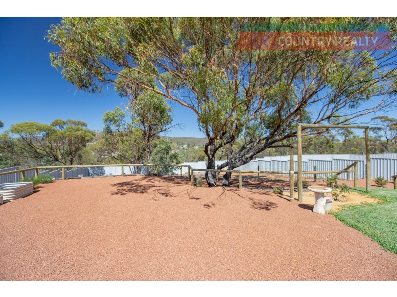 13 Gadsdon Pass, Nunile WA 6566