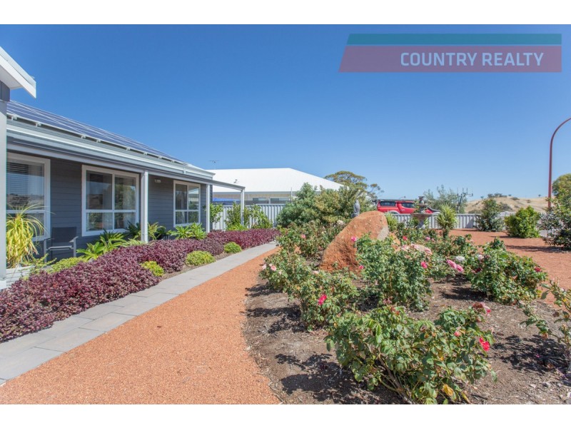 13 Gadsdon Pass, Nunile WA 6566