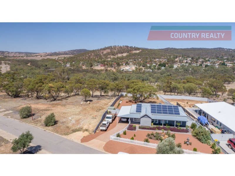 13 Gadsdon Pass, Nunile WA 6566