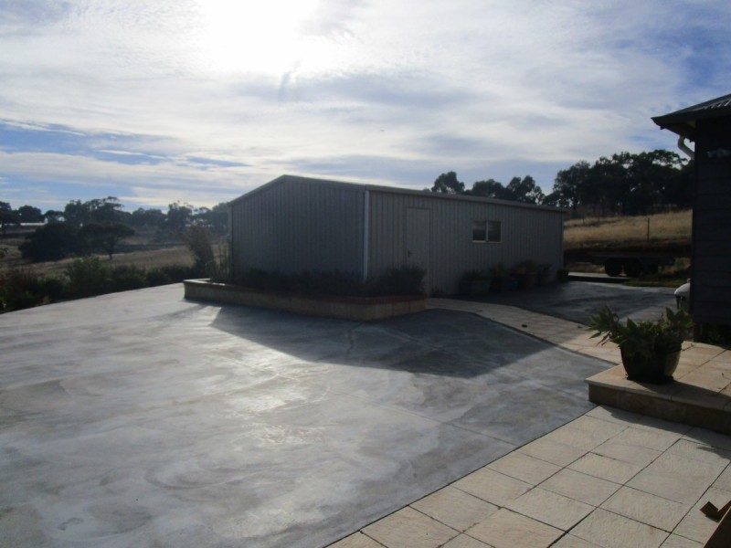 217 Coondle Drive, Toodyay WA 6566