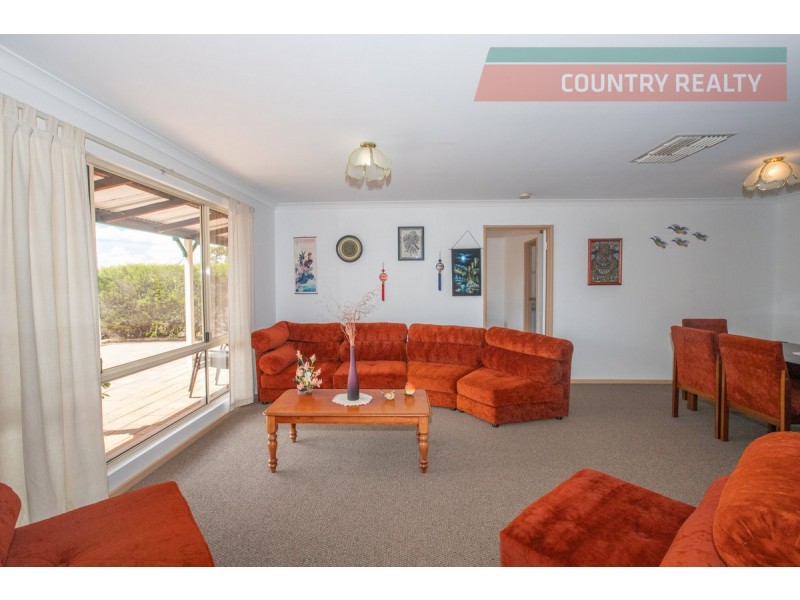 38 Fargo Way, Toodyay WA 6566