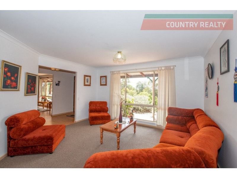 38 Fargo Way, Toodyay WA 6566