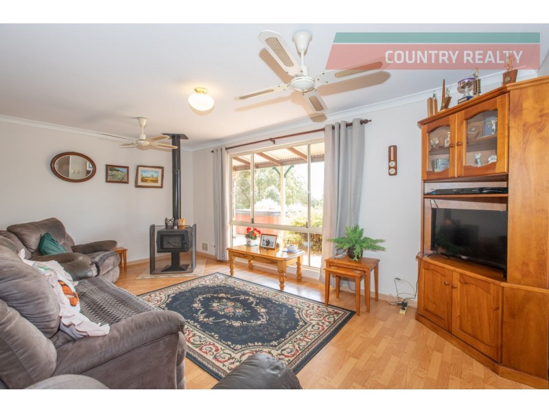 38 Fargo Way, Toodyay WA 6566