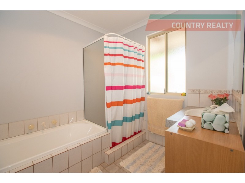 38 Fargo Way, Toodyay WA 6566