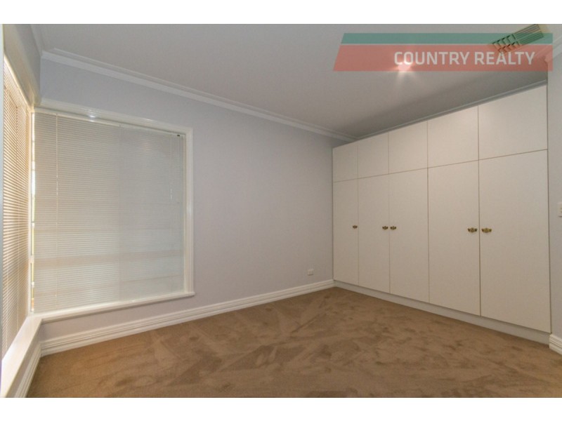 16 Gibbings Street, Northam WA 6401
