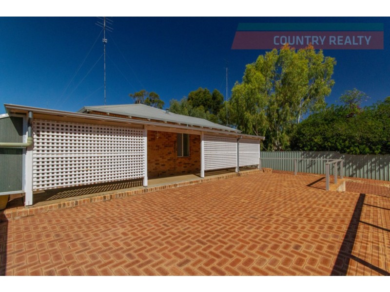 16 Gibbings Street, Northam WA 6401