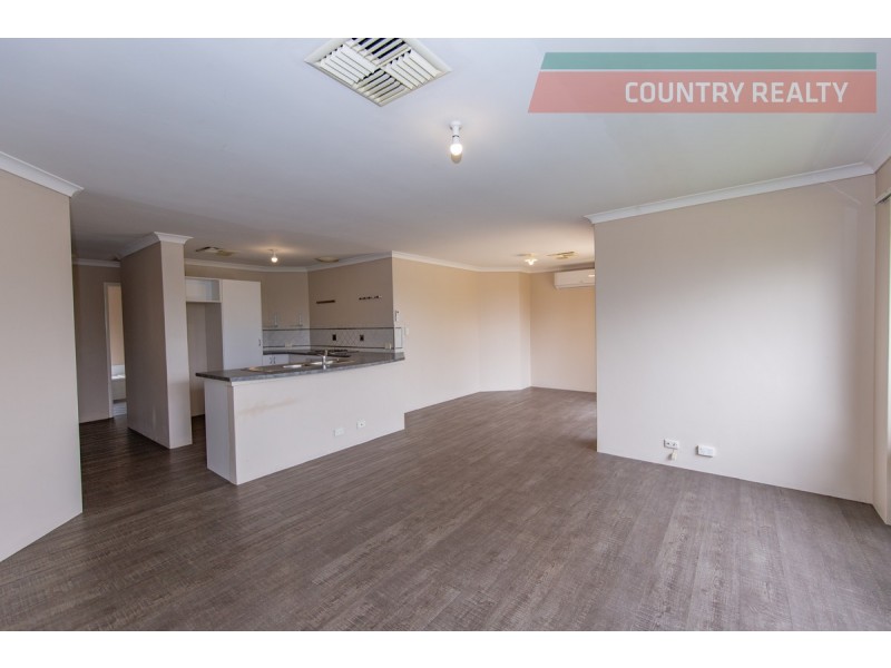8 Freind Place, Northam WA 6401