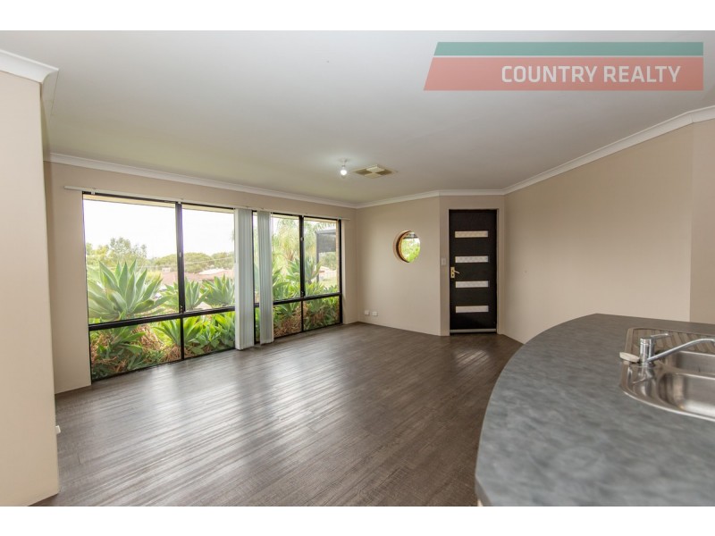 8 Freind Place, Northam WA 6401