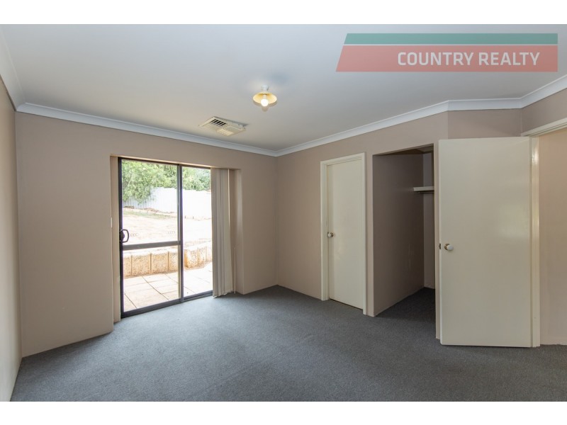 8 Freind Place, Northam WA 6401