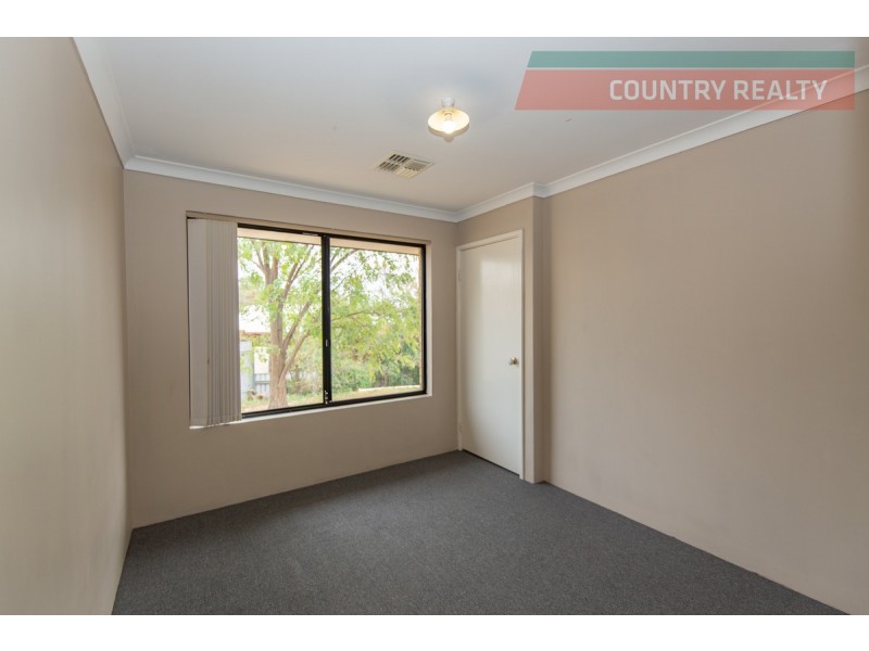 8 Freind Place, Northam WA 6401