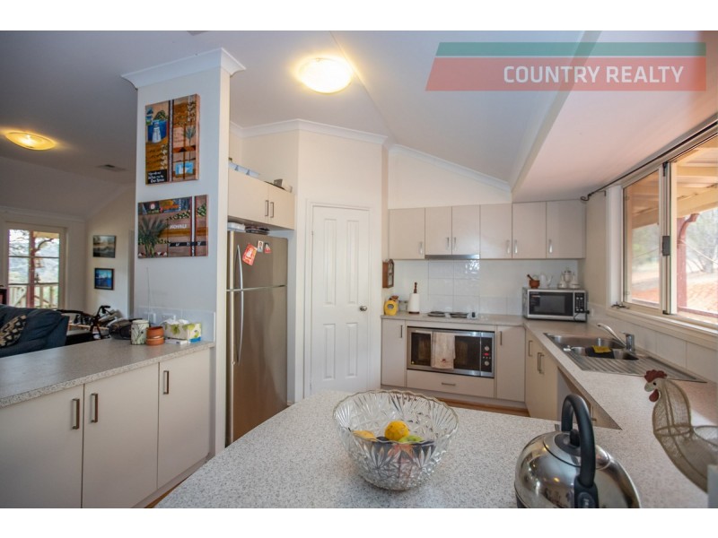 1927 Northam-Toodyay Road, Dumbarton WA 6566
