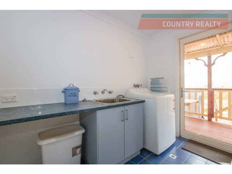 1927 Northam-Toodyay Road, Dumbarton WA 6566