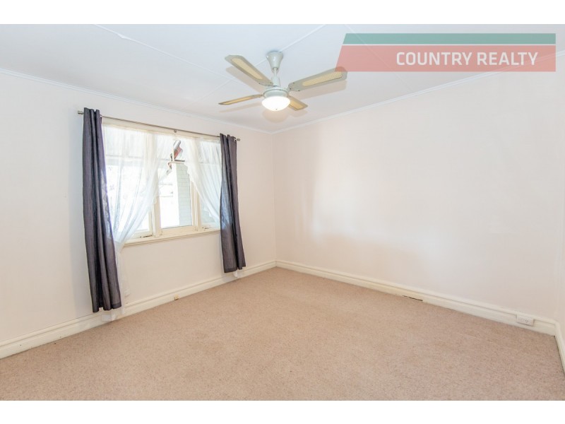 8 Gregory Street, Northam WA 6401