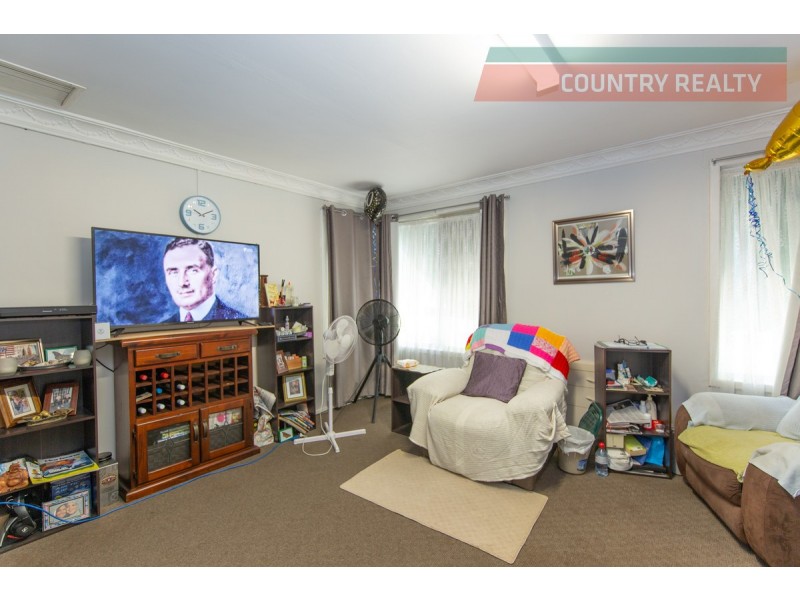 15 Weld Street, Northam WA 6401