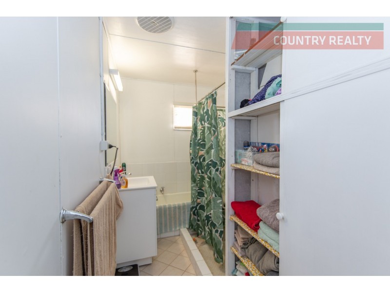 15 Weld Street, Northam WA 6401