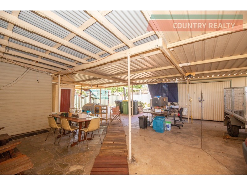 15 Weld Street, Northam WA 6401
