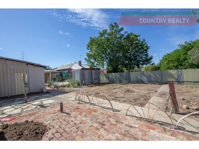 15 Weld Street, Northam WA 6401