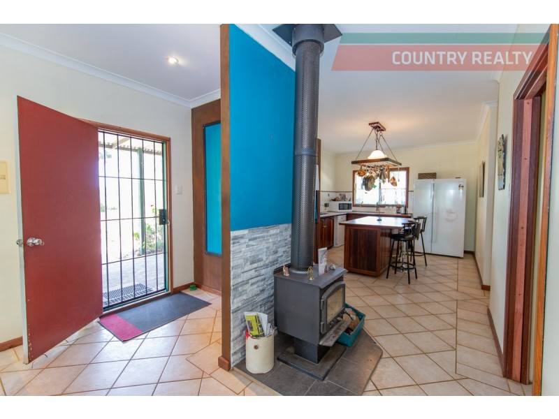 6 Red Gum Circle, Toodyay WA 6566
