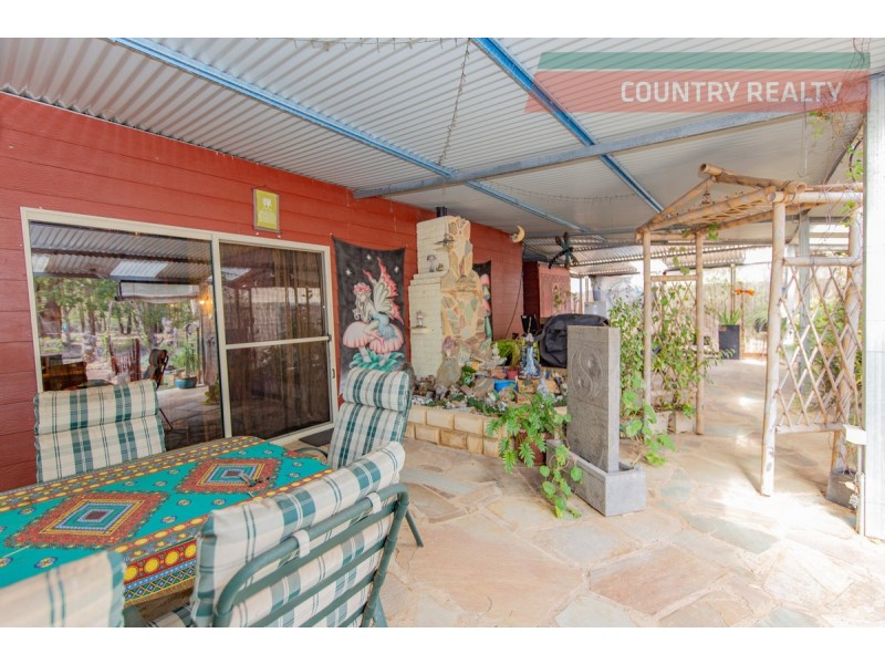 6 Red Gum Circle, Toodyay WA 6566