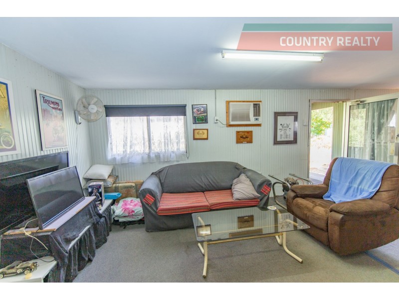 6 Red Gum Circle, Toodyay WA 6566