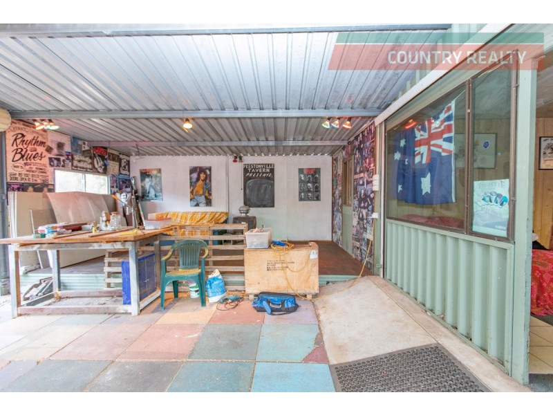 6 Red Gum Circle, Toodyay WA 6566