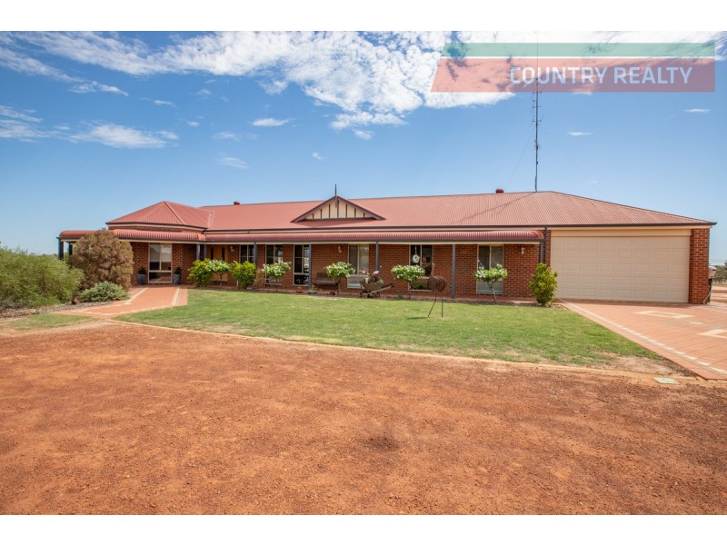 388 Hulongine Road, Jennacubbine WA 6401