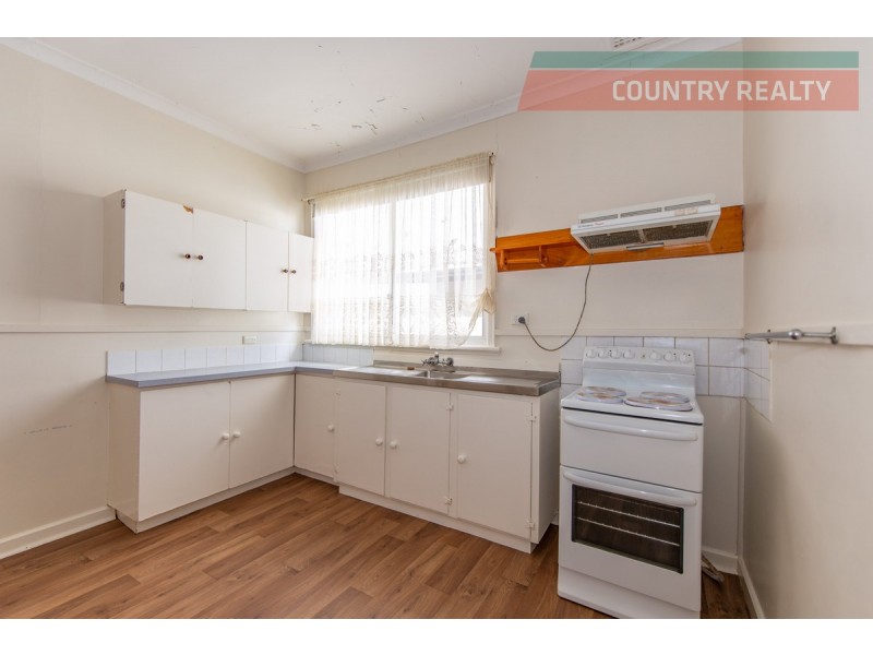 142 Chidlow Street, Northam WA 6401