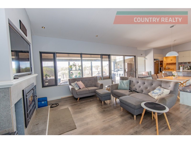 29 Harcourt Street, Toodyay WA 6566