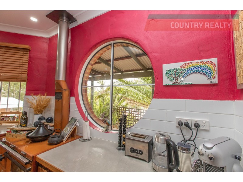 26 Steere Road, York WA 6302