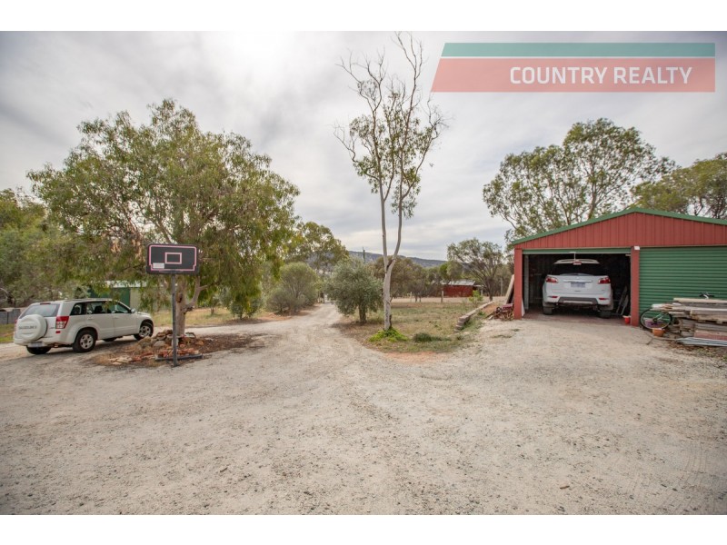 26 Steere Road, York WA 6302