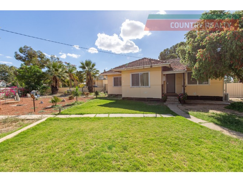 31 Perina Way, Northam WA 6401