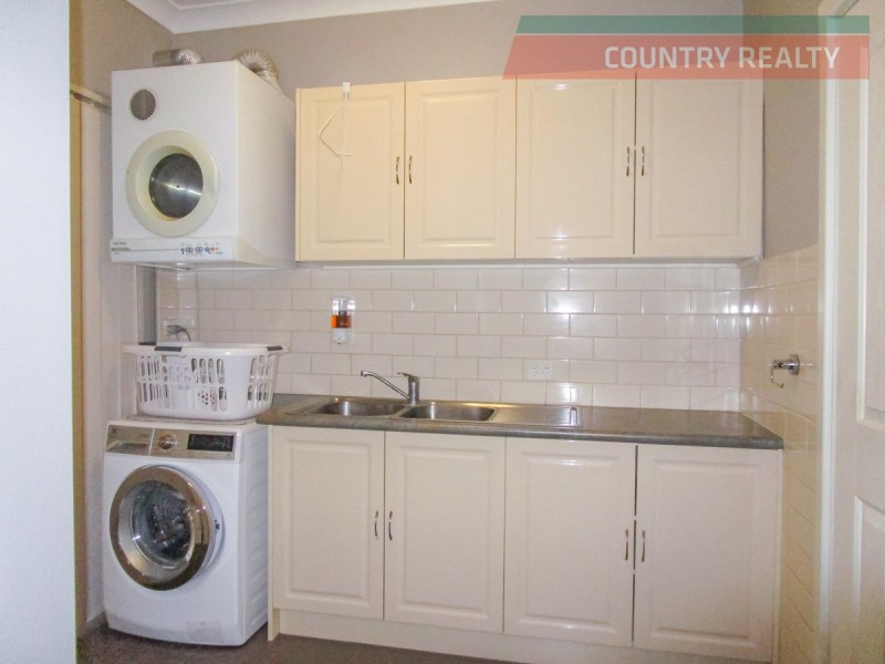 1366 Haddrill Road, Jennacubbine WA 6401