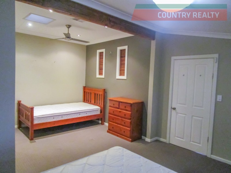 1366 Haddrill Road, Jennacubbine WA 6401