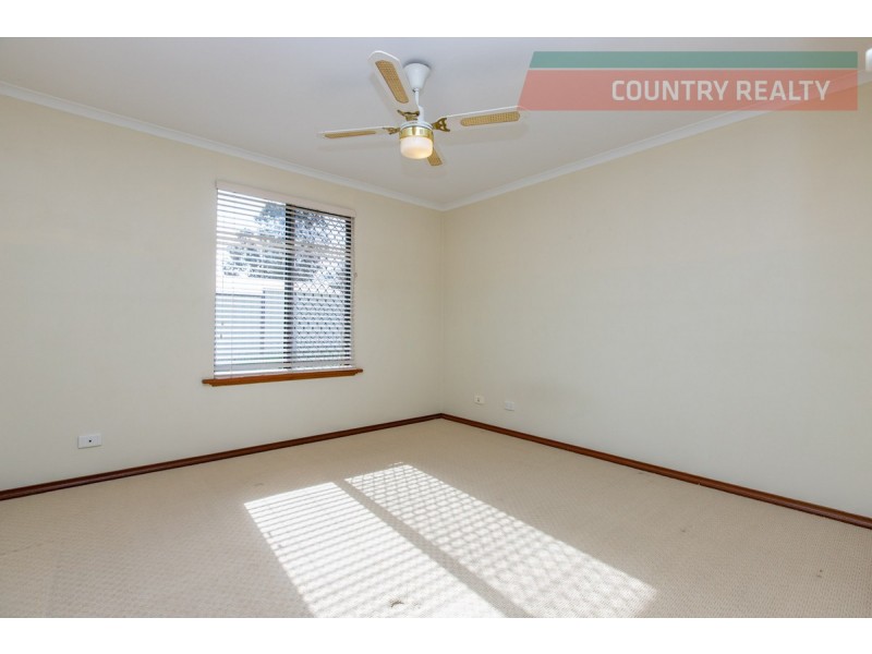 38 Cardwell Road, York WA 6302