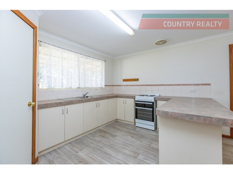 35 Hope Street, York WA 6302