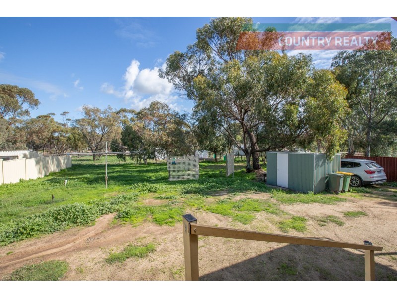 35 Hope Street, York WA 6302