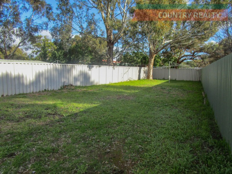 11B Mudalla Way, Northam WA 6401