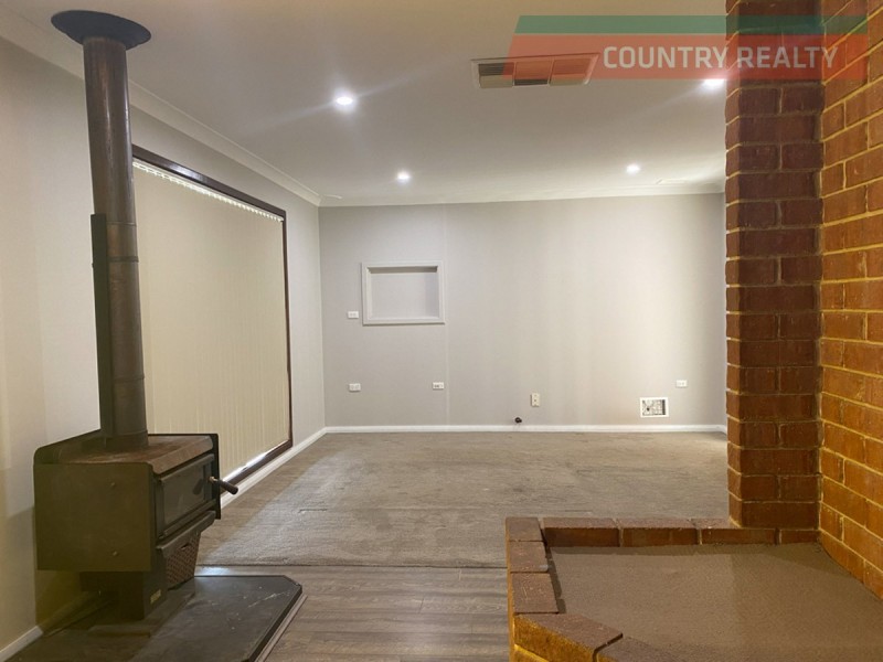 21 Clinton Street, Toodyay WA 6566