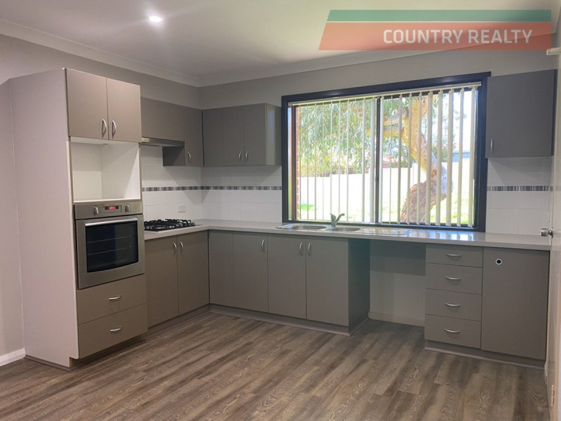 21 Clinton Street, Toodyay WA 6566