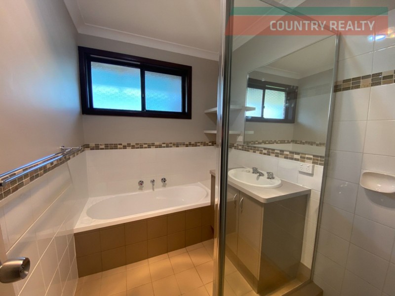 21 Clinton Street, Toodyay WA 6566