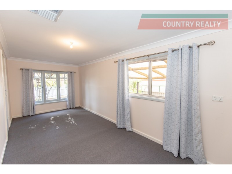 8 Gregory Street, Northam WA 6401