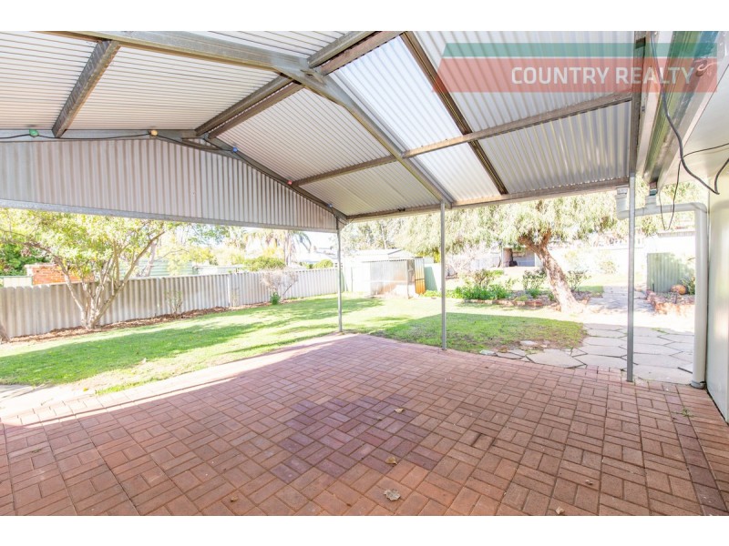 8 Gregory Street, Northam WA 6401