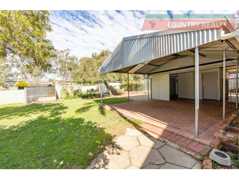 8 Gregory Street, Northam WA 6401