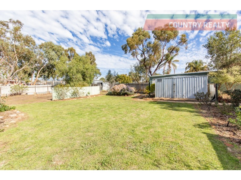 8 Gregory Street, Northam WA 6401