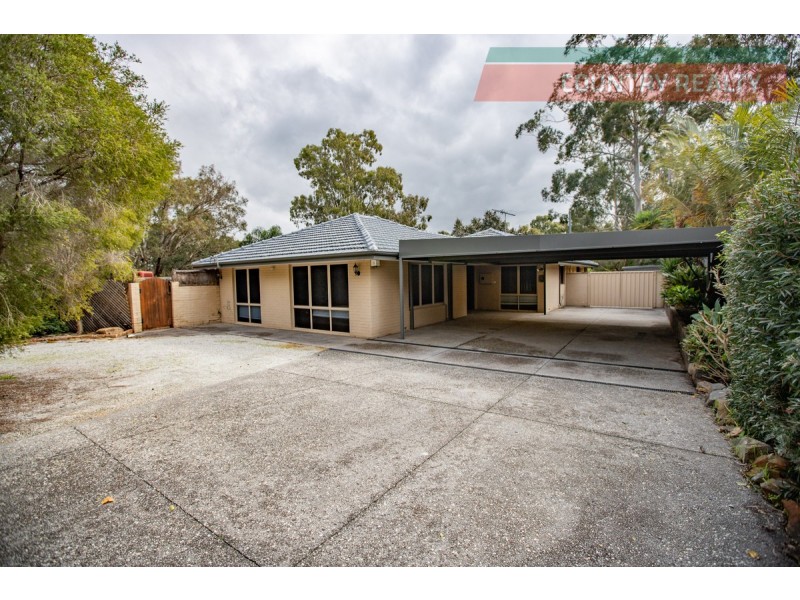 5 Leawood Crescent, Boya WA 6056