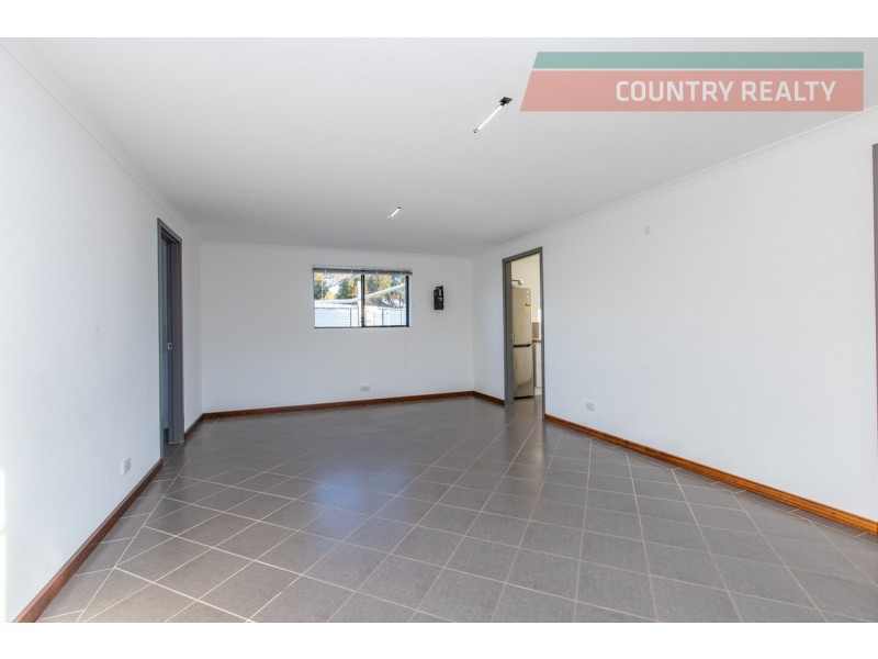 31 Second Road, Bejoording WA 6566