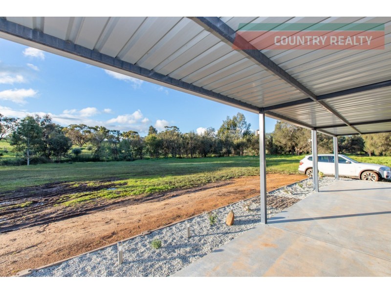 31 Second Road, Bejoording WA 6566